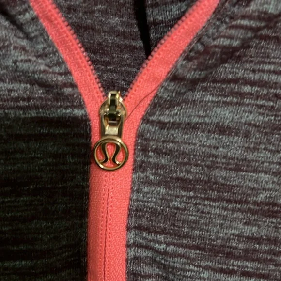 Lululemon Kanto Catch Me 1/2 Zip - Picture 2 of 6